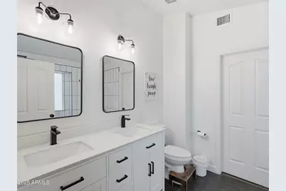 7247 E Kiva Avenue, Mesa, AZ 85209 - Photo 20