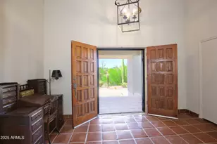 8249 E Carefree Dr, Carefree, AZ 85377 - Photo 12