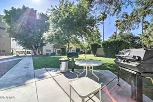 353 E Thomas Rd, Phoenix, AZ 85012 - Photo 14