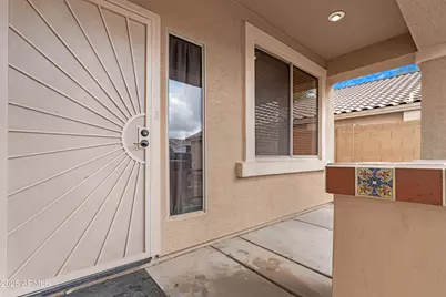 398 E Chicory Place, San Tan Valley, AZ 85143 - Photo 4