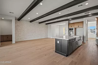 17568 W Crawfordsville Drive, Surprise, AZ 85388 - Photo 6