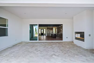 17568 W Crawfordsville Drive, Surprise, AZ 85388 - Photo 38