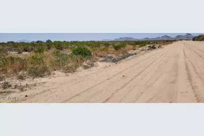 0000 W Curtis Road #E-4, Eloy, AZ 85131 - Photo 1