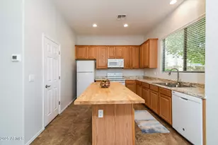 1949 W Olive Way, Chandler, AZ 85248 - Photo 6