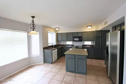 1115 S Tiago Drive, Gilbert, AZ 85233 - Photo 6