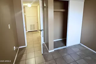 3313 W Harmont Dr, Phoenix, AZ 85051 - Photo 6