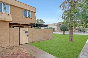 4602 E Broadway Rd, Phoenix, AZ 85040 - Photo 28