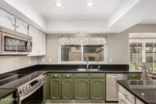 617 W Chilton St, Chandler, AZ 85225 - Photo 18