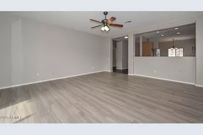 17149 W Saguaro Lane, Surprise, AZ 85388 - Photo 32