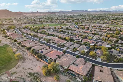 12600 W Rosewood Lane, Peoria, AZ 85383 - Photo 54