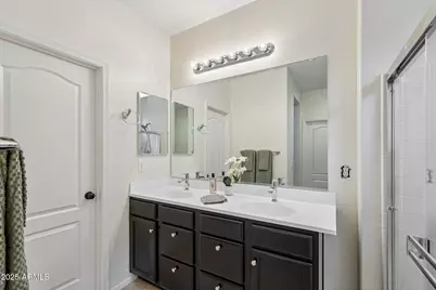 12600 W Rosewood Lane, Peoria, AZ 85383 - Photo 30