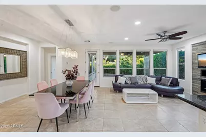 12600 W Rosewood Lane, Peoria, AZ 85383 - Photo 16