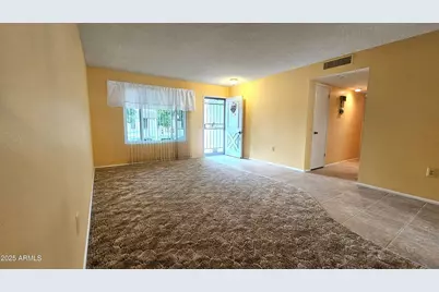 16025 N 110th Avenue, Sun City, AZ 85351 - Photo 2