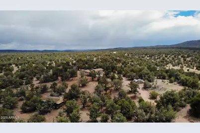 55409 N Madre Circle, Seligman, AZ 86337 - Photo 24