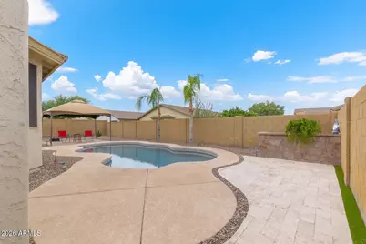887 W Hereford Drive, San Tan Valley, AZ 85143 - Photo 10