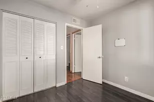 2402 W Poinsettia Dr, Phoenix, AZ 85029 - Photo 30