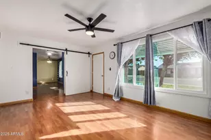 2402 W Poinsettia Dr, Phoenix, AZ 85029 - Photo 2