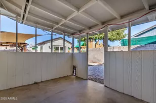 2402 W Poinsettia Dr, Phoenix, AZ 85029 - Photo 28