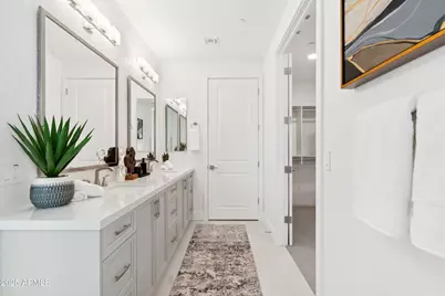 5250 E Deer Valley Drive #137, Phoenix, AZ 85054 - Photo 18