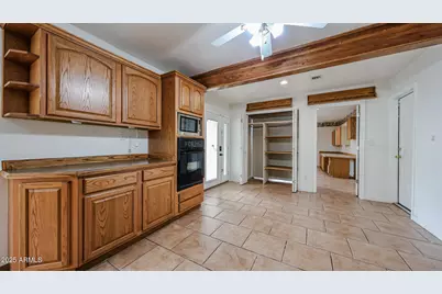 11851 N Thunderbird Road, Sun City, AZ 85351 - Photo 16