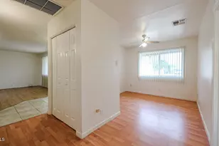 11851 N Thunderbird Rd, Sun City, AZ 85351 - Photo 20