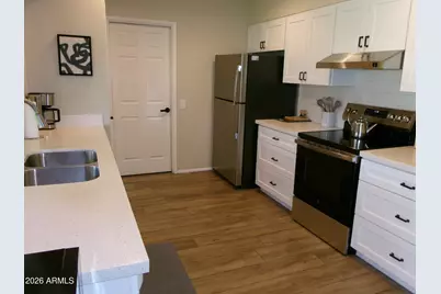 11029 W Caron Drive, Sun City, AZ 85351 - Photo 12