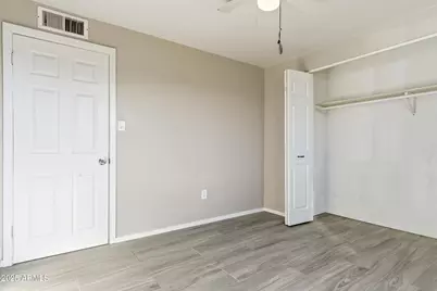 7150 W Montecito Avenue, Phoenix, AZ 85033 - Photo 18