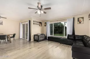 742 E Sierra Vista Dr, Phoenix, AZ 85014 - Photo 12