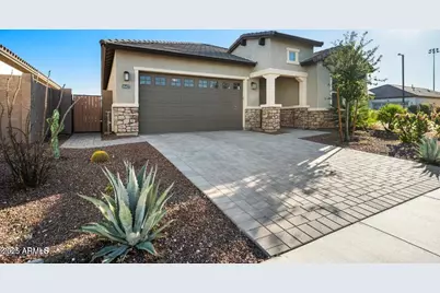 18427 W Clinton Street, Surprise, AZ 85388 - Photo 6