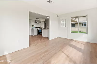 10417 W Prairie Hills Circle, Sun City, AZ 85351 - Photo 14