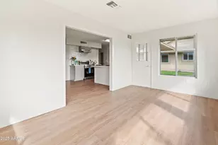 10417 W Prairie Hills Cir, Sun City, AZ 85351 - Photo 14