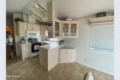 2355 S Pomo Avenue, Apache Junction, AZ 85119 - Photo 8
