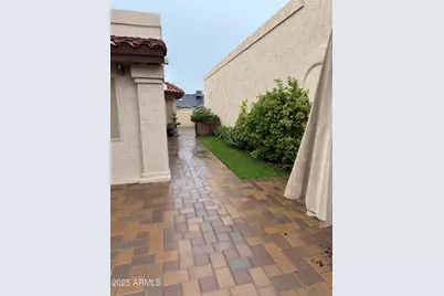 10854 E Yucca Street, Scottsdale, AZ 85259 - Photo 2