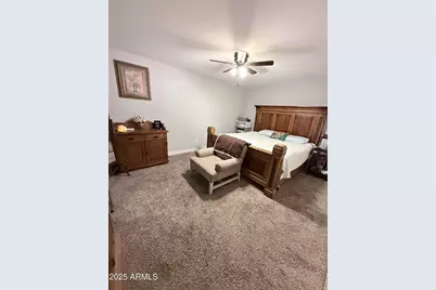 5821 W Clarendon Avenue, Phoenix, AZ 85031 - Photo 14