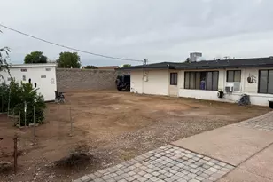 5821 W Clarendon Ave, Phoenix, AZ 85031 - Photo 18