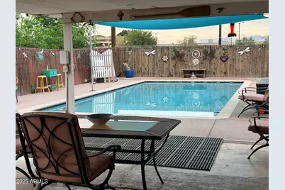 5821 W Clarendon Avenue, Phoenix, AZ 85031 - Photo 16