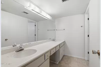 701 Canterbury Drive, Sierra Vista, AZ 85635 - Photo 32