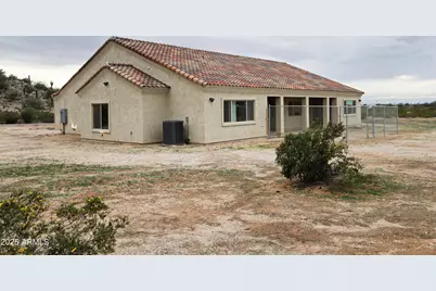 9780 W Vista Bonito Drive, Casa Grande, AZ 85194 - Photo 10