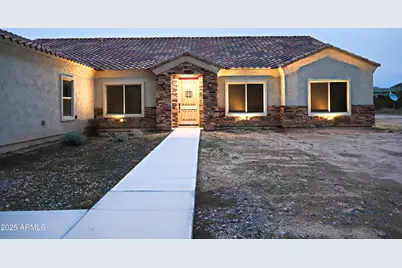 9780 W Vista Bonito Drive, Casa Grande, AZ 85194 - Photo 2