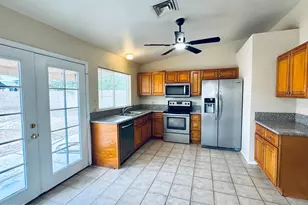 1417 S 66th Ln, Phoenix, AZ 85043 - Photo 6