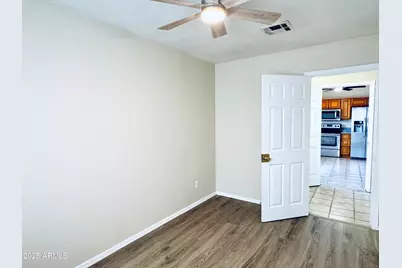 1417 S 66th Lane, Phoenix, AZ 85043 - Photo 12