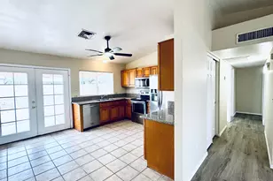 1417 S 66th Ln, Phoenix, AZ 85043 - Photo 10