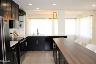 12542 W Parkwood Dr, Sun City West, AZ 85375 - Photo 14