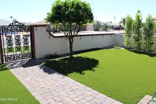 12542 W Parkwood Dr, Sun City West, AZ 85375 - Photo 6