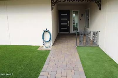 12542 W Parkwood Drive, Sun City West, AZ 85375 - Photo 6