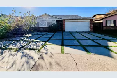 143 W Ivyglen Street, Mesa, AZ 85201 - Photo 1