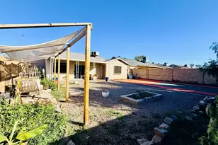 143 W Ivyglen St, Mesa, AZ 85201 - Photo 20