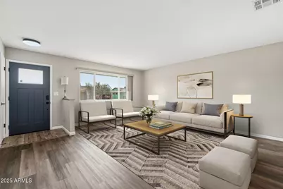 10002 W Tarrytown Avenue, Sun City, AZ 85351 - Photo 4