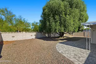 10002 W Tarrytown Ave, Sun City, AZ 85351 - Photo 30