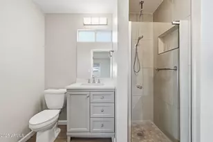 10002 W Tarrytown Ave, Sun City, AZ 85351 - Photo 16